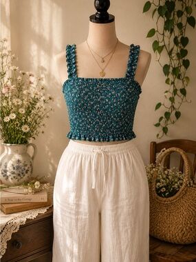 Teal Smocked Floral Crop Top with Ruffled Straps Size Small